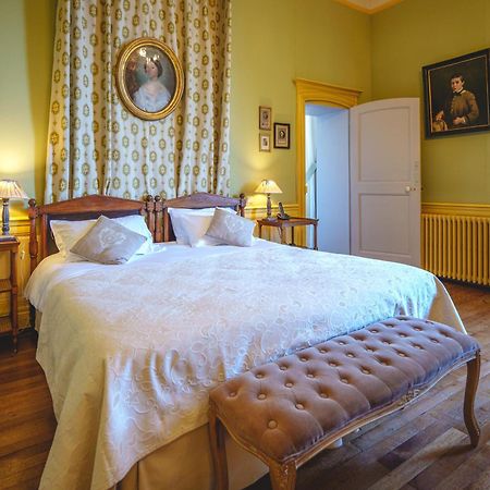 Chateau La Comtesse De Loire & Spa Сомюр Екстериор снимка