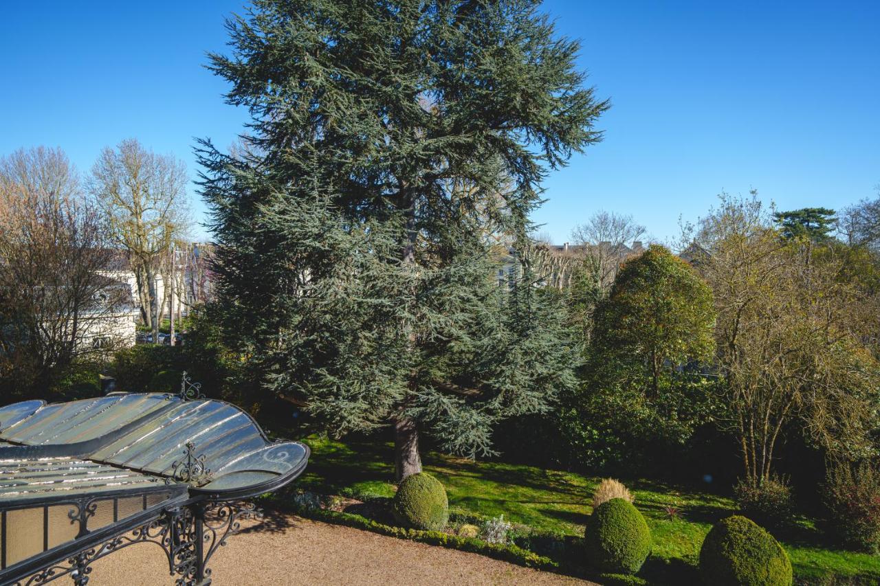 Chateau La Comtesse De Loire & Spa Сомюр Екстериор снимка