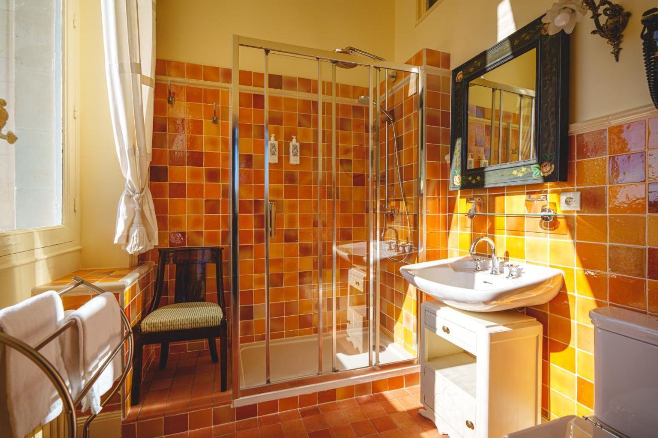 Chateau La Comtesse De Loire & Spa Сомюр Екстериор снимка