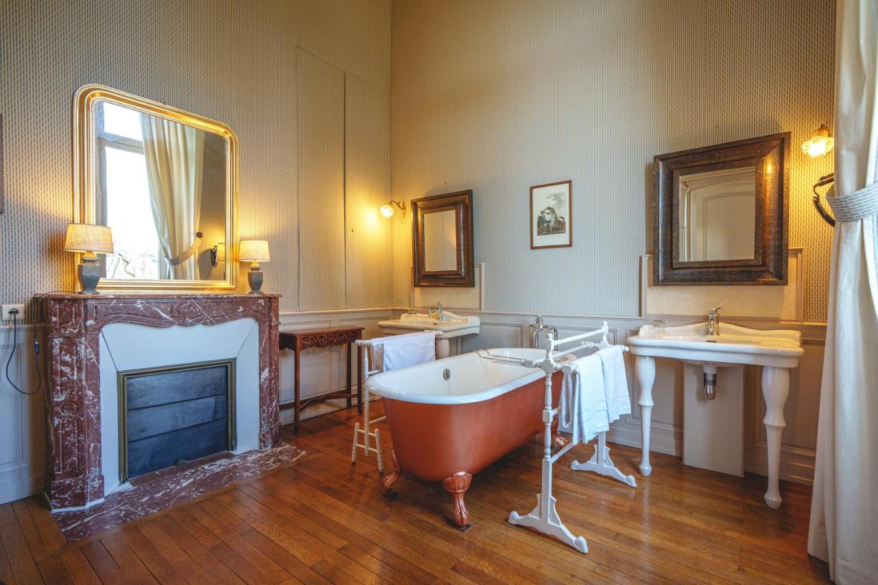 Chateau La Comtesse De Loire & Spa Сомюр Екстериор снимка