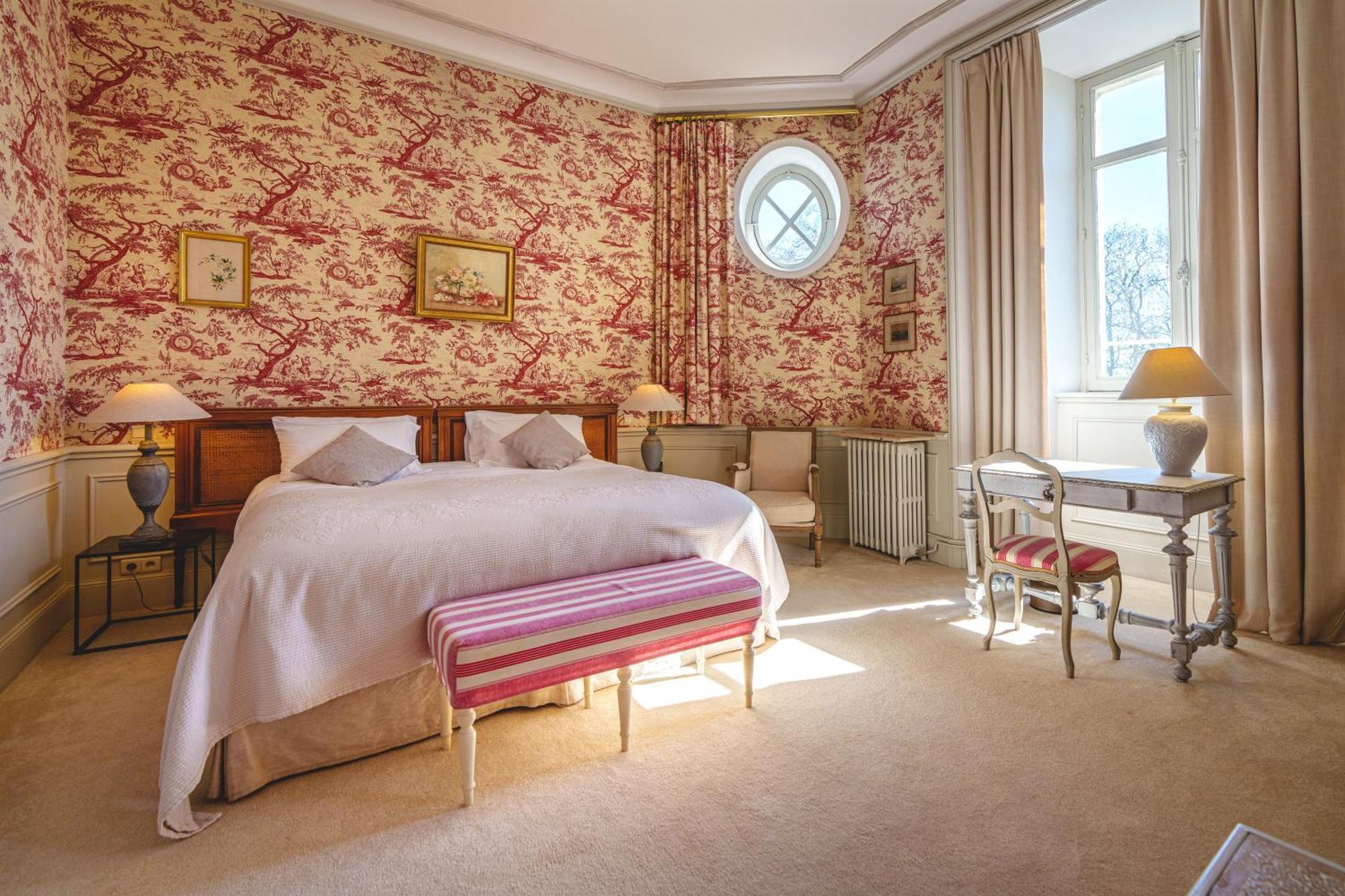 Chateau La Comtesse De Loire & Spa Сомюр Екстериор снимка